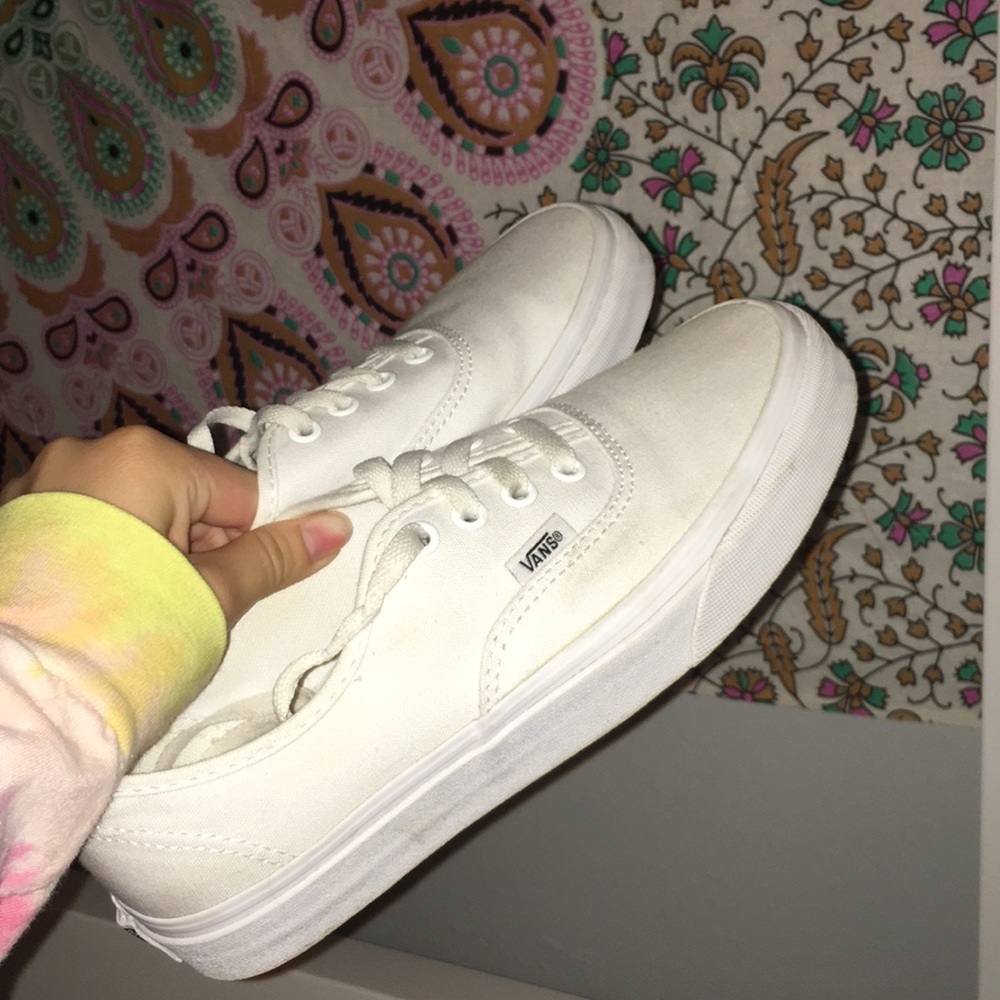 white lace up vans